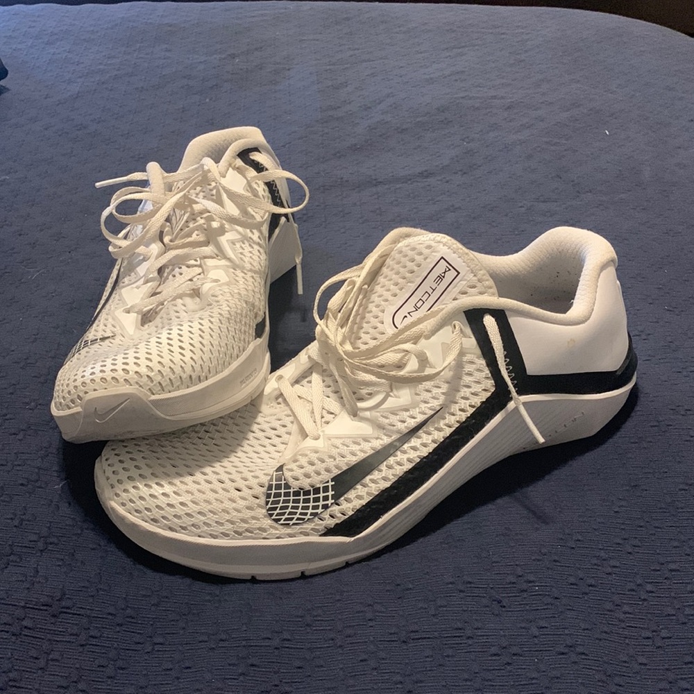 Nike Metcon 6 - White/Black CrossFit Training Shoes